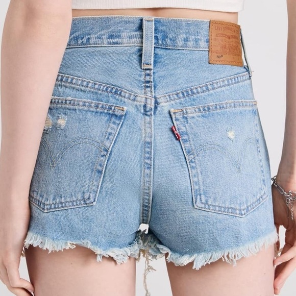 Levi’s 501 Distressed Jean Shorts - Picture 2 of 11